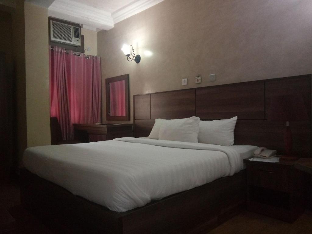 Top Rank Hotel Galaxy Enugu
