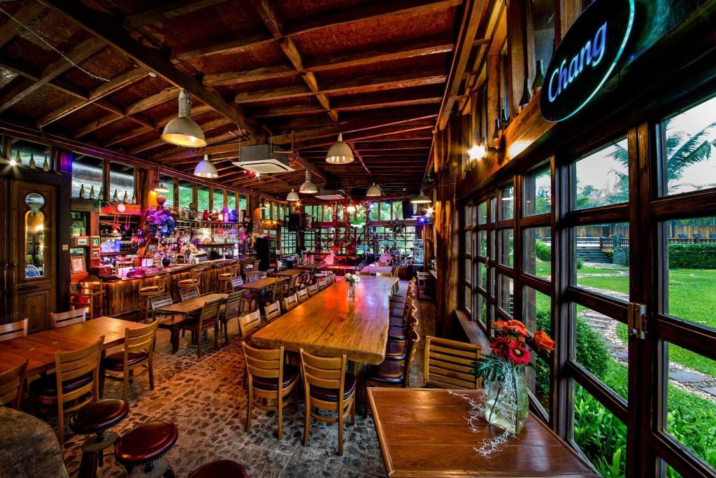 Naiyang Park Resort (sha Plus+)