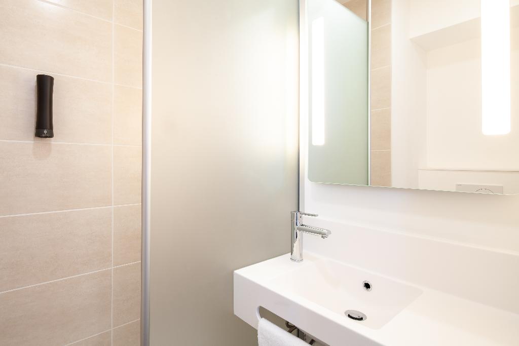 B&B HOTEL Paris Porte De Bagnolet