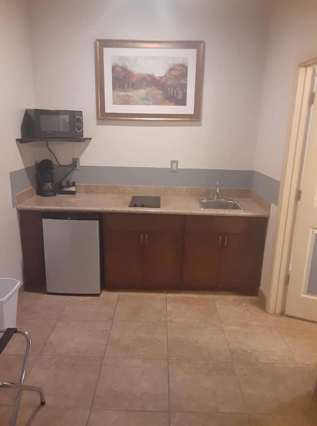 Big Lake Inn Suites