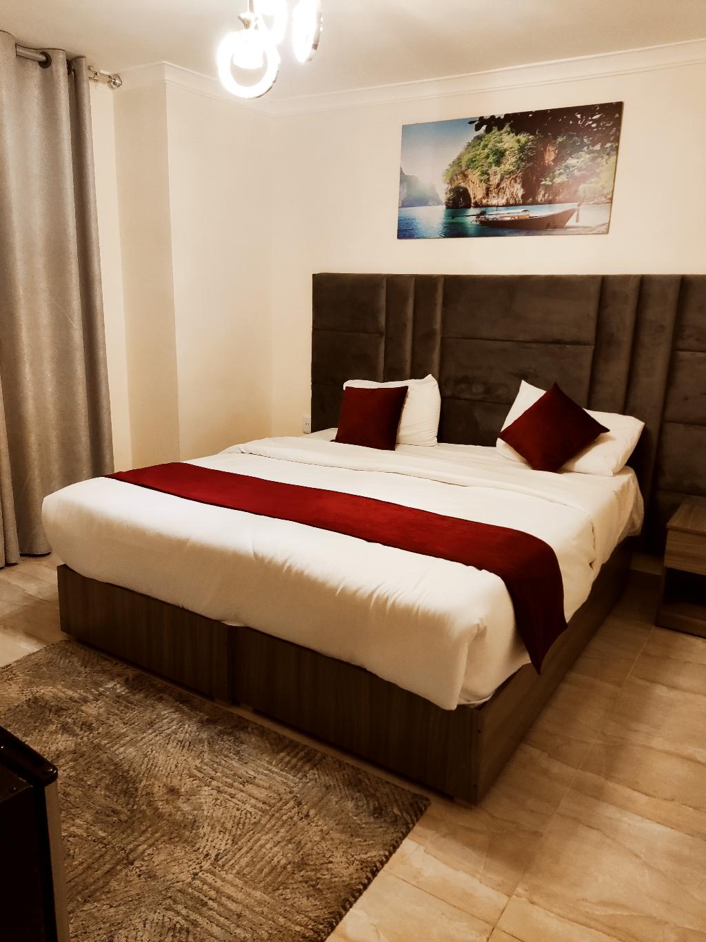 Golden Hotel