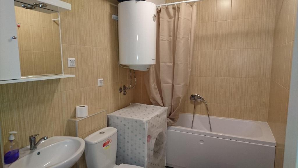 Accommodation Mell