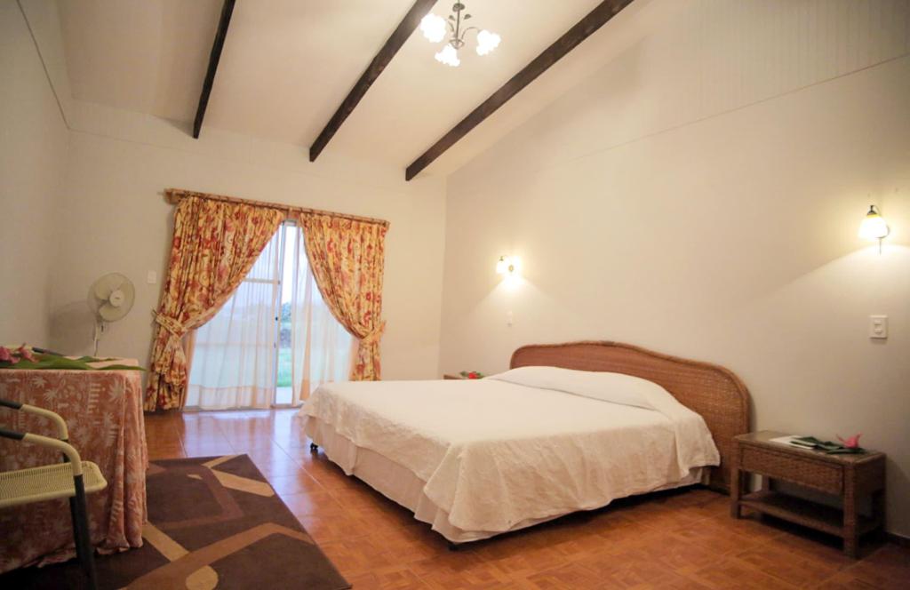 Tupa Hotel