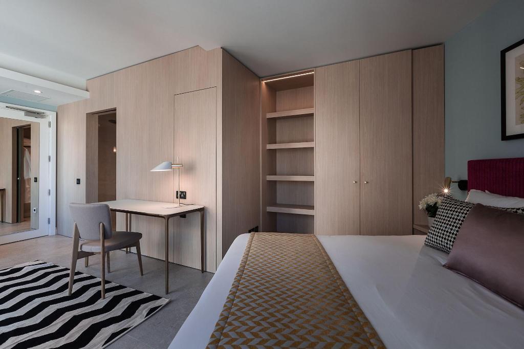 123 Mainstreet Boutique Hotel
