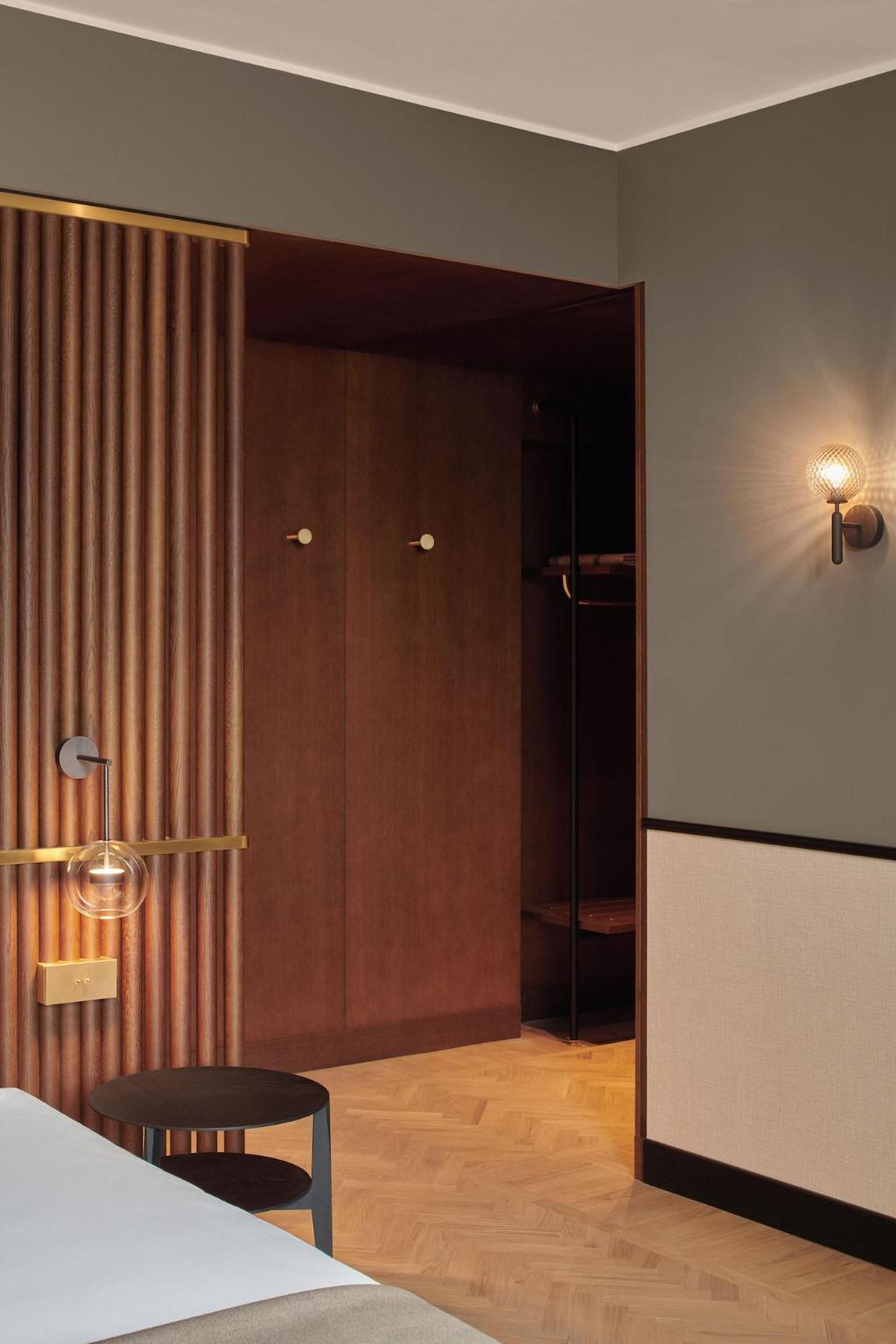 Amabilia Suites