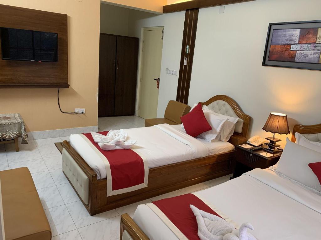 Hotel Grand Circle Inn