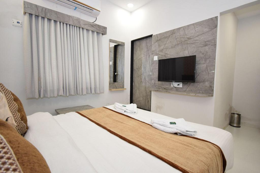 Hotel A1 Vastrapur