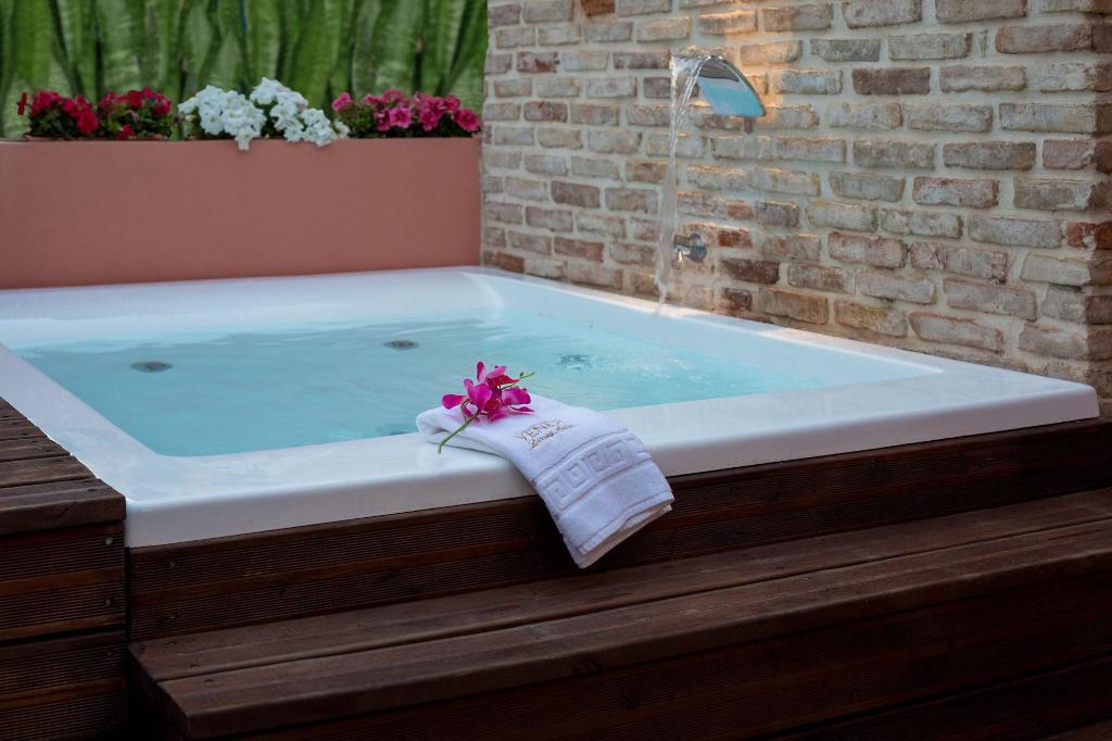 Vener Luxury Suites