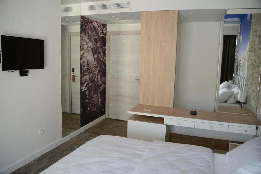 Nar Hotel