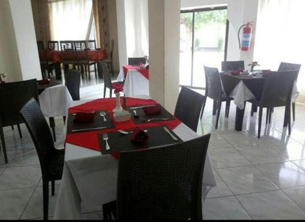Mapalo Lodge - Restaurant