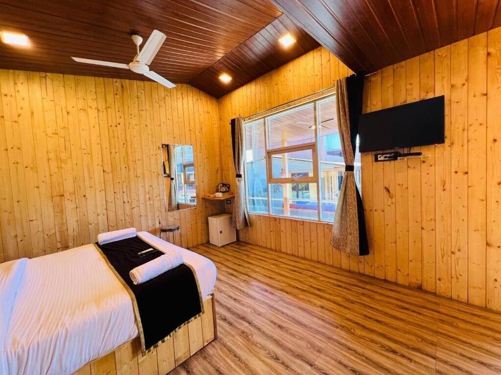 Arya Resort Spa