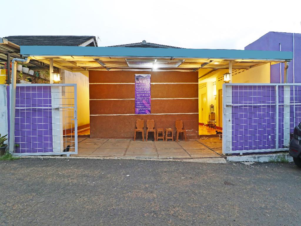 Oyo Life 91504 De Vila Ungu Syariah