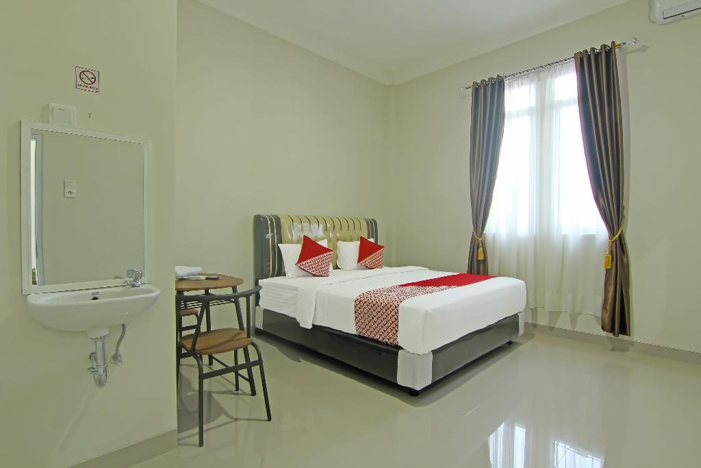 Oyo 91675 Utama Residence
