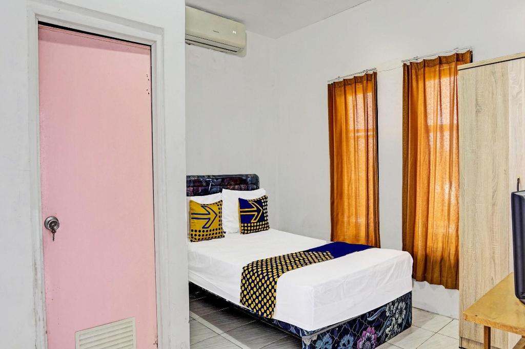 Spot On 91789 Kost Umik Sidoarjo