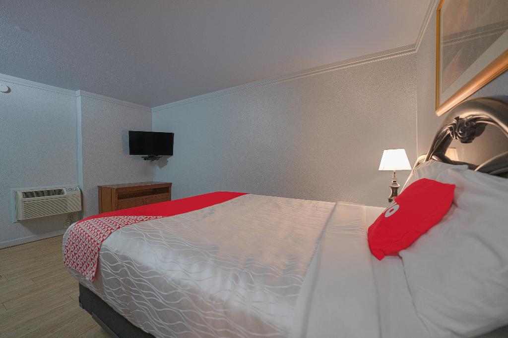 OYO Hotel Portland OR near Airport