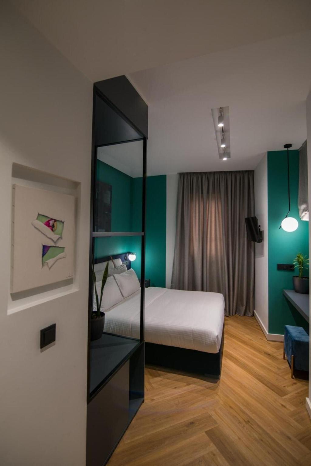Ederlezi Zoubourlou Aparthotel