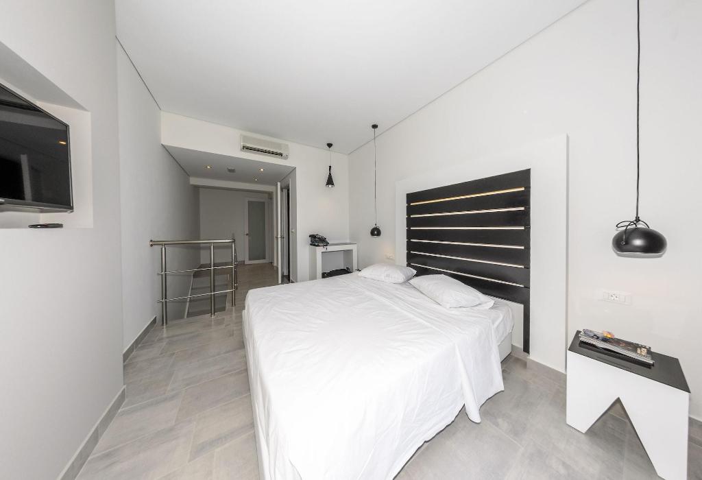 Belussi Exclusive Suites Adults Only