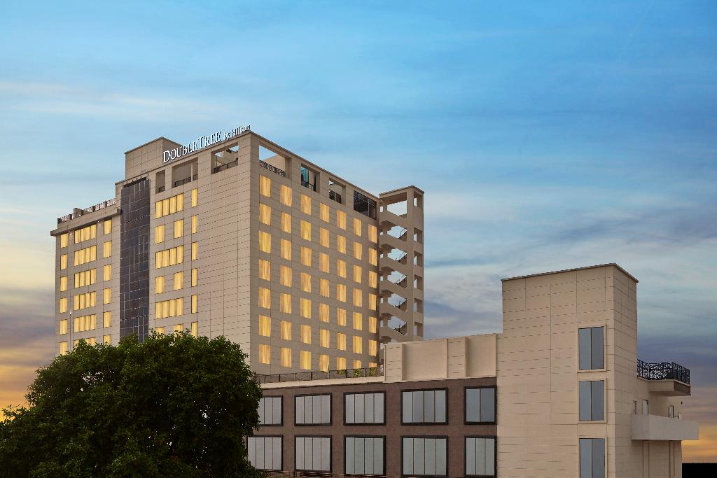 Doubletree By Hilton Varanasi