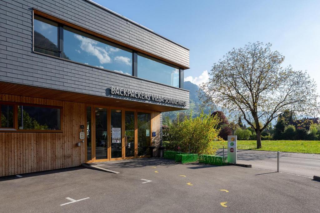 Backpackers Villa Sonnenhof Hostel