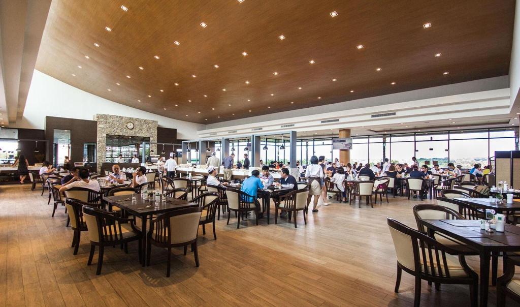The Golf Lodge Laem Chabang