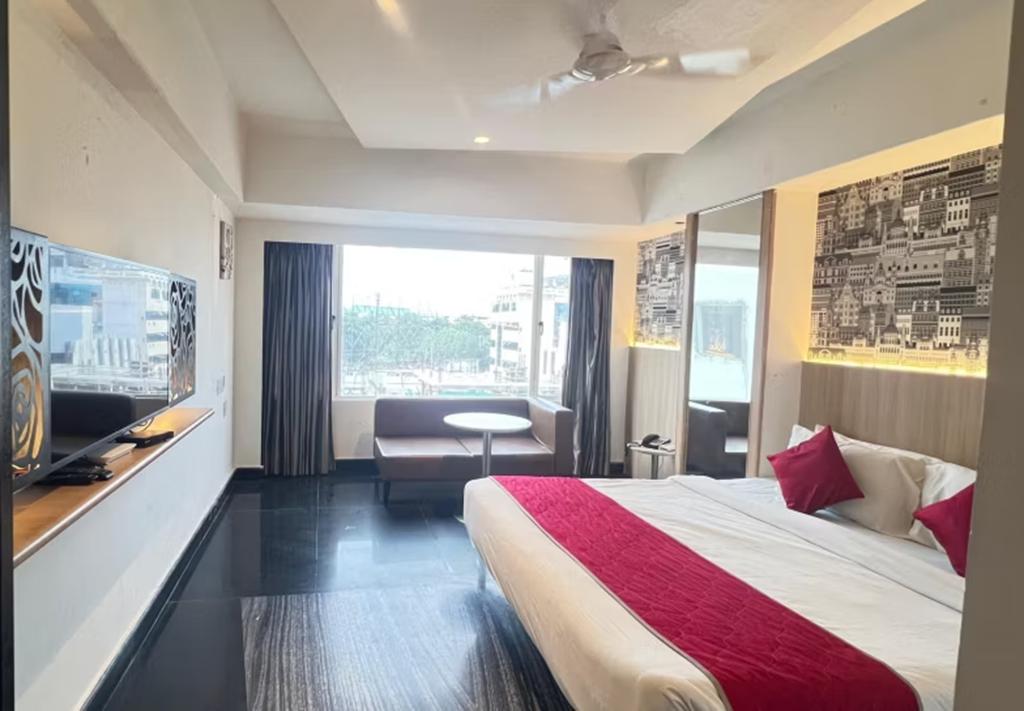 Holiday Inn Express & Suites Vijayawada by IHG