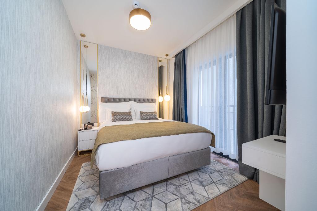 Hotel Millennium
