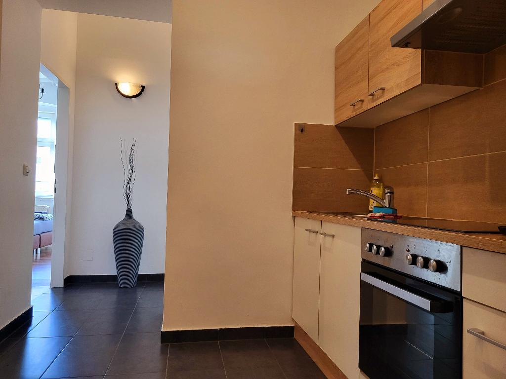 Real Living Apartments Vienna - Schweglerstrasse