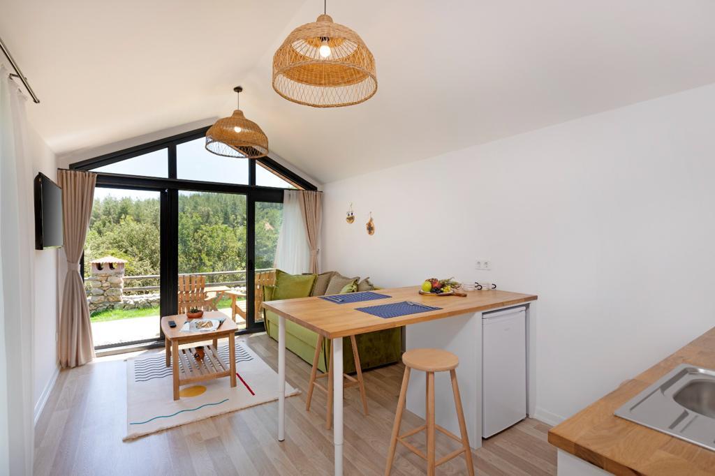Kairos Hotel