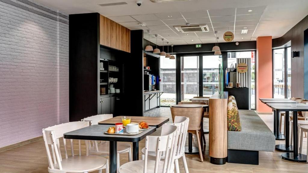 Hotel B&B HOTEL Paris Ivry Quai De Seine, Frankreich, Ivry-sur-Seine. Großes 2