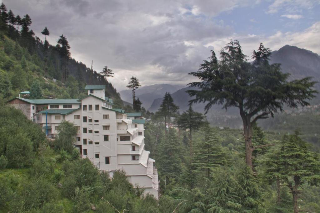 Beyond Stay Himalayan Monal Manali