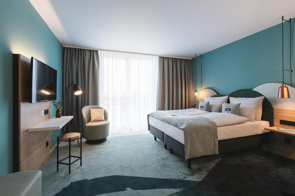 Holiday Inn - the niu, Cure Erlangen