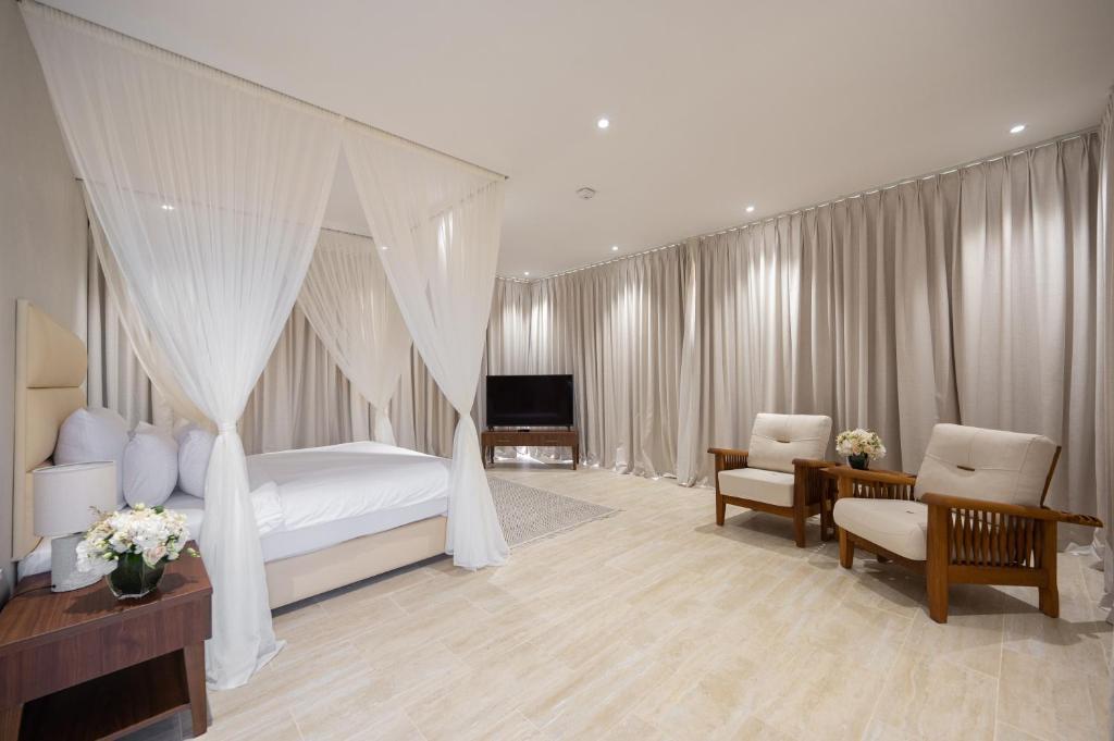 Regency Sealine Camp