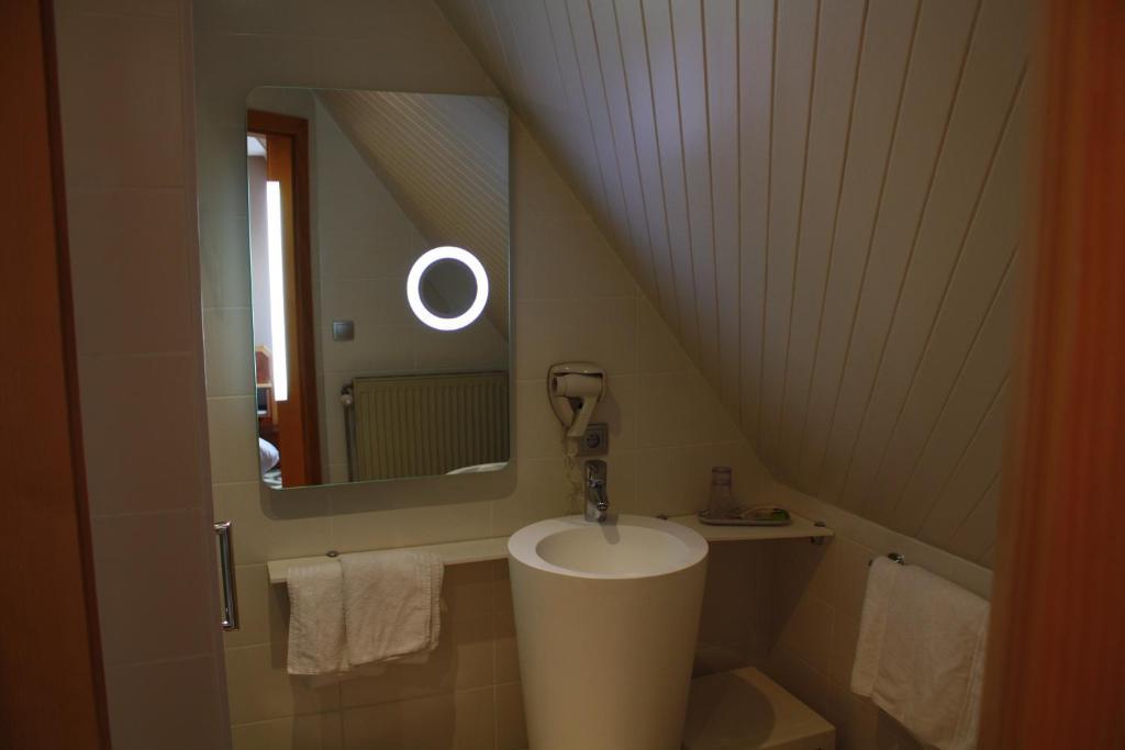 Logis Hotel Restaurant A L'etoile