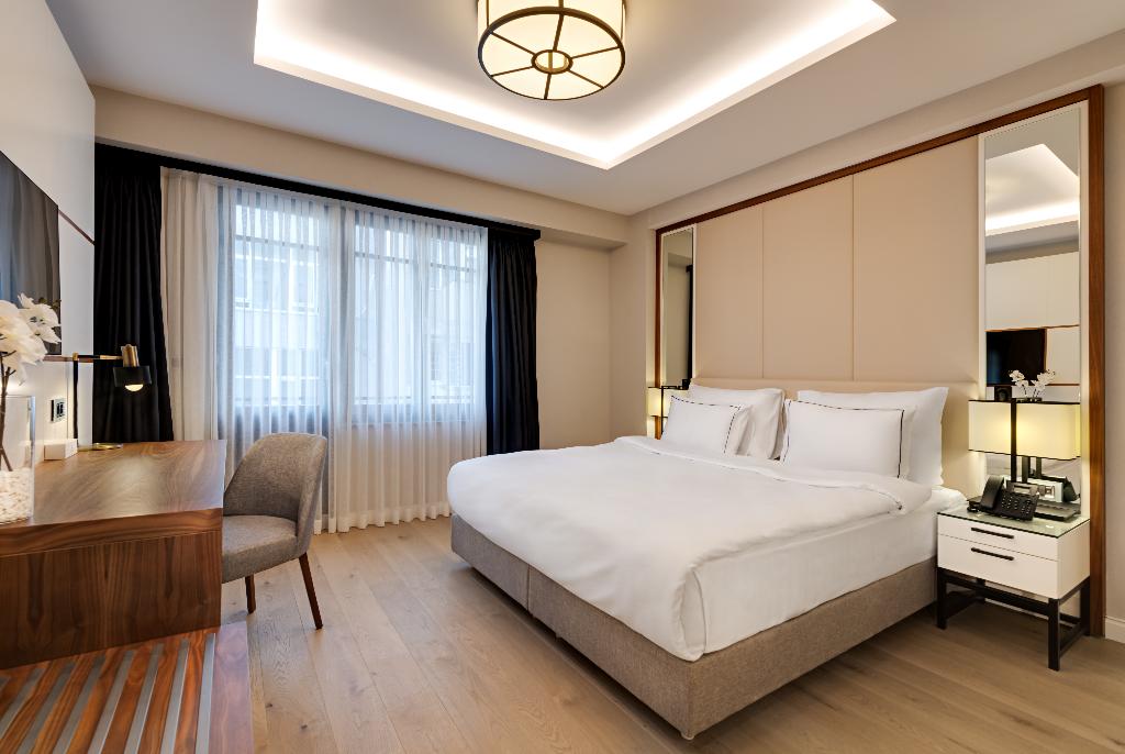 Gleam Collection Hotel