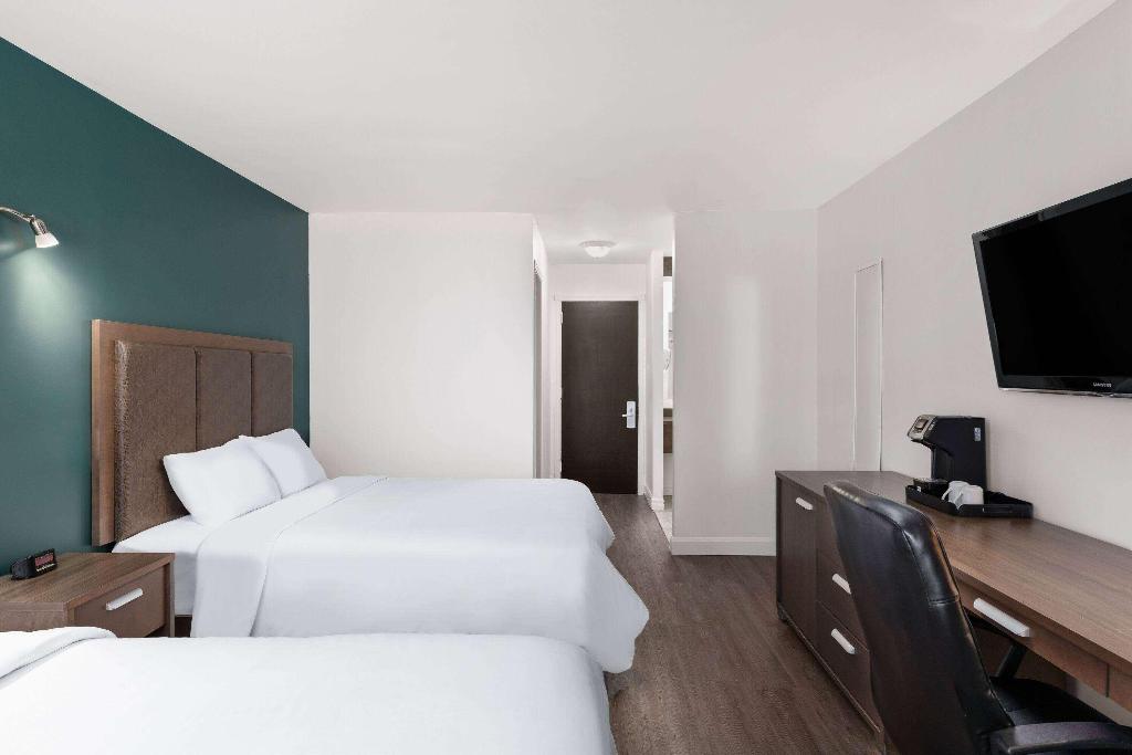 Travelodge By Wyndham Roberval photo 45