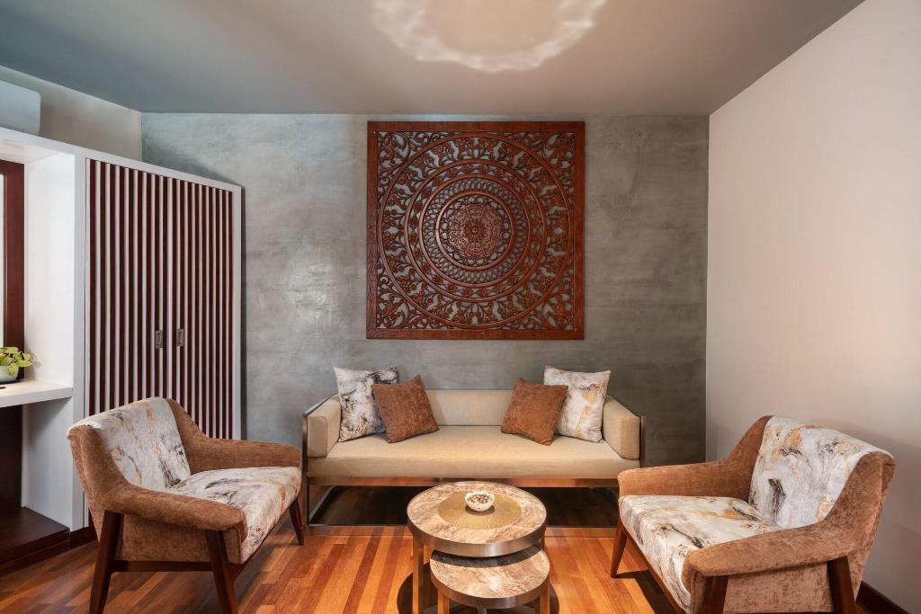 Grand Serendib Hotel