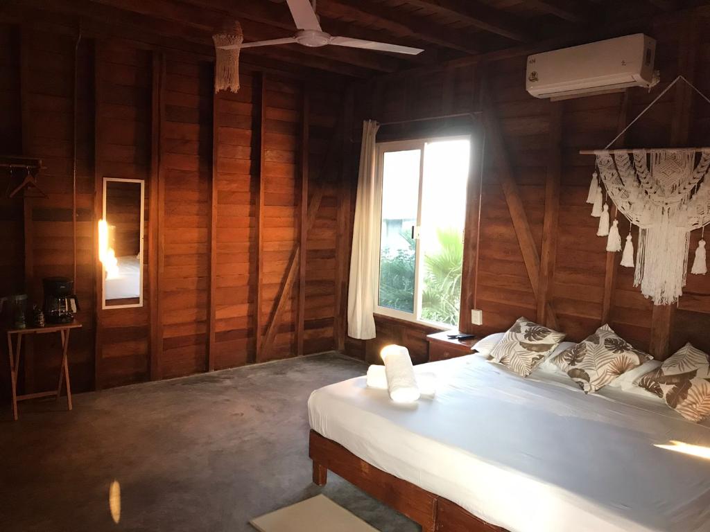 Cabanas Chac Mool