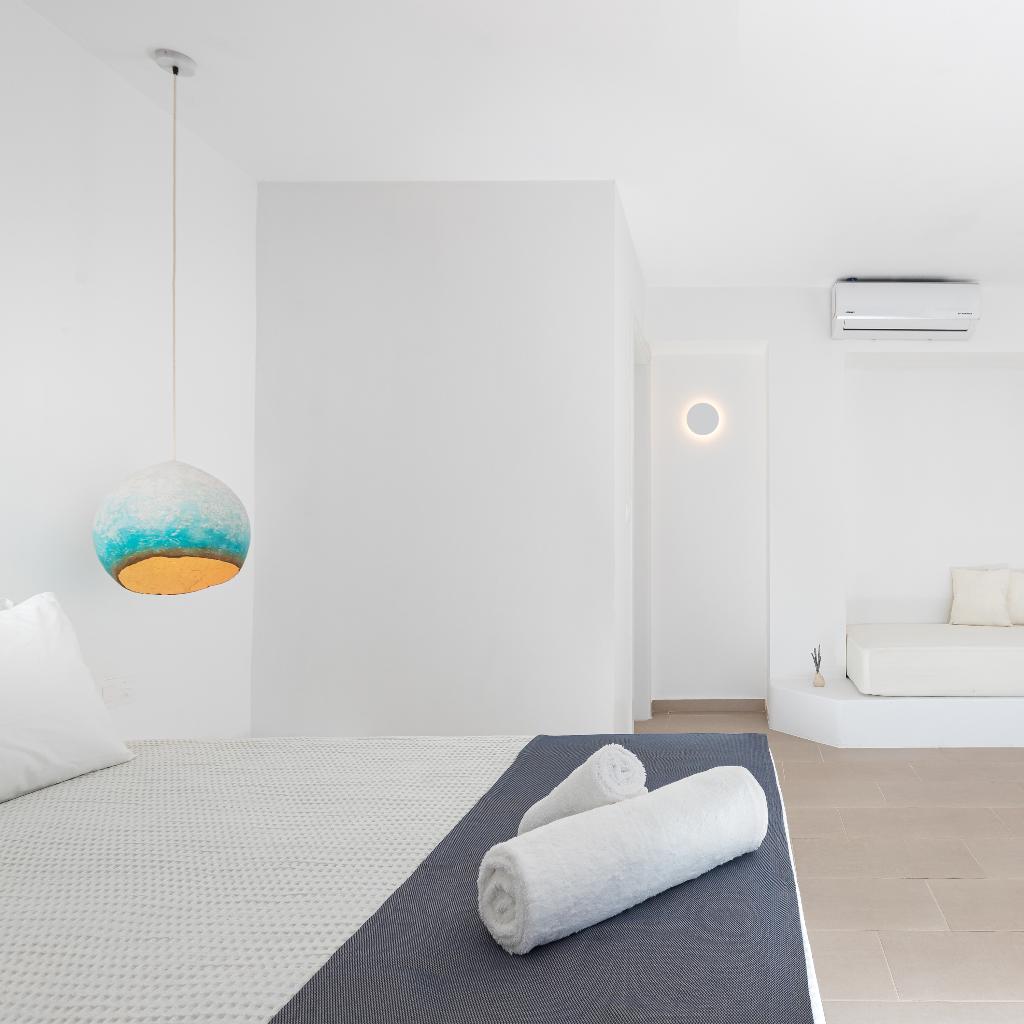 Voca Hotel & Suites