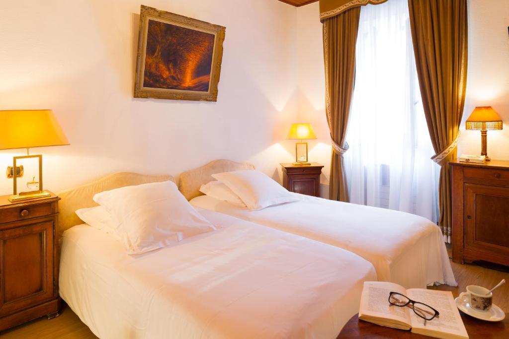 Logis Hotel De La Poste Corps