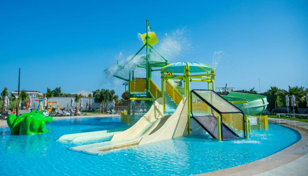 Senseana Seaside Resort And Aquadventure photo 133