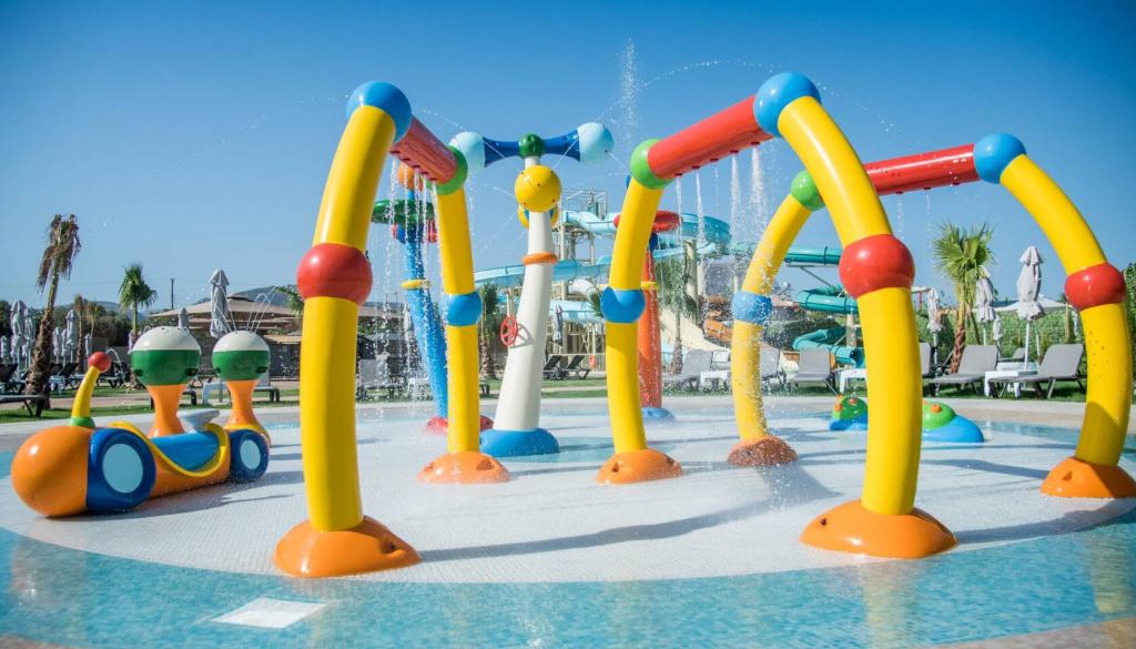Senseana Seaside Resort And Aquadventure photo 126