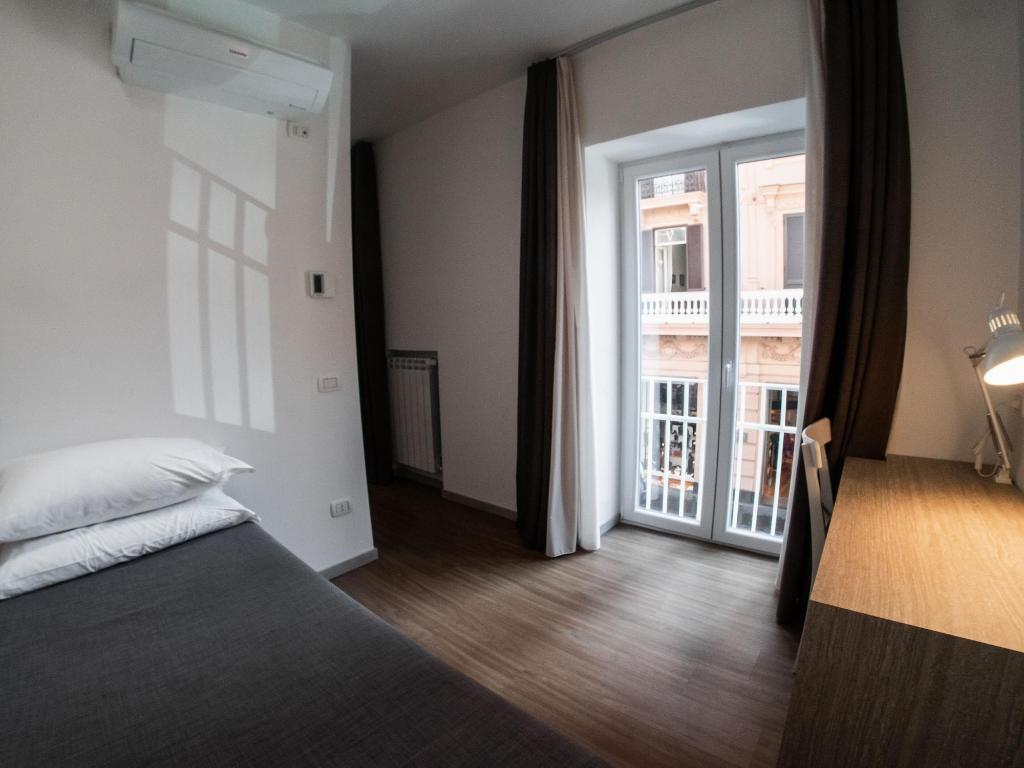 Hotel Prestige Rooms Chiaia, Italien, Neapel. Großes 2