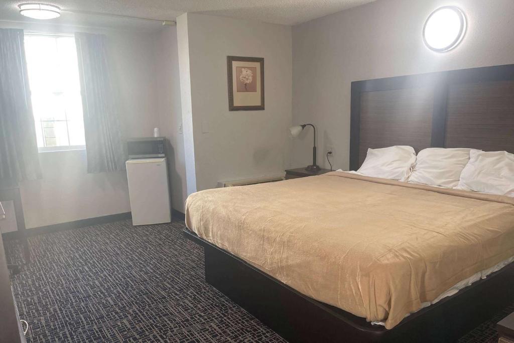 Days Inn By Wyndham Salisbury NC