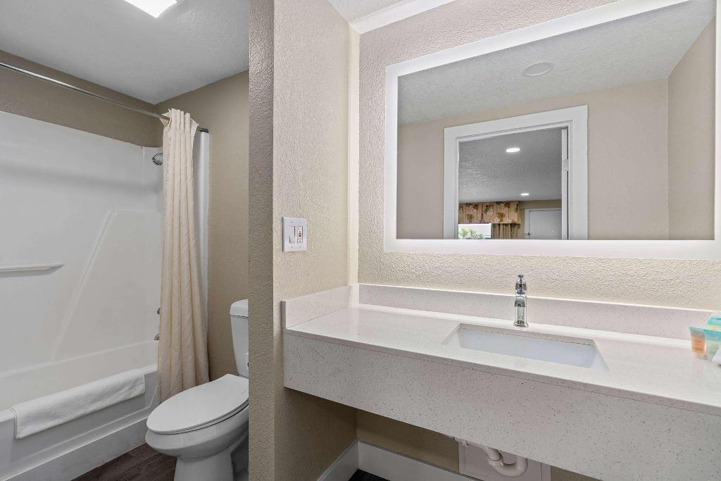 Travelodge By Wyndham Kissimmee/orlando