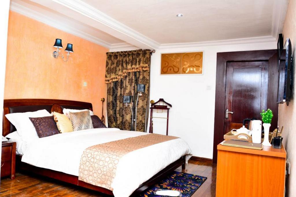 Crystal House International Hotel