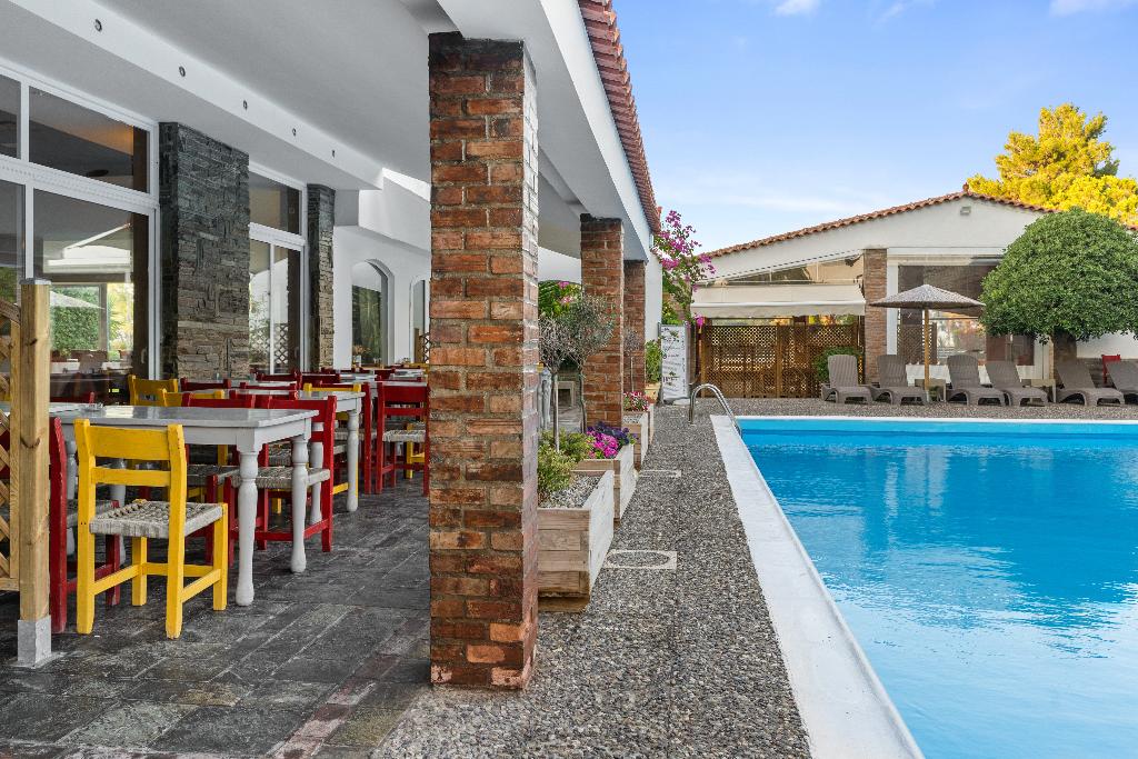 Stefania Beach Resort