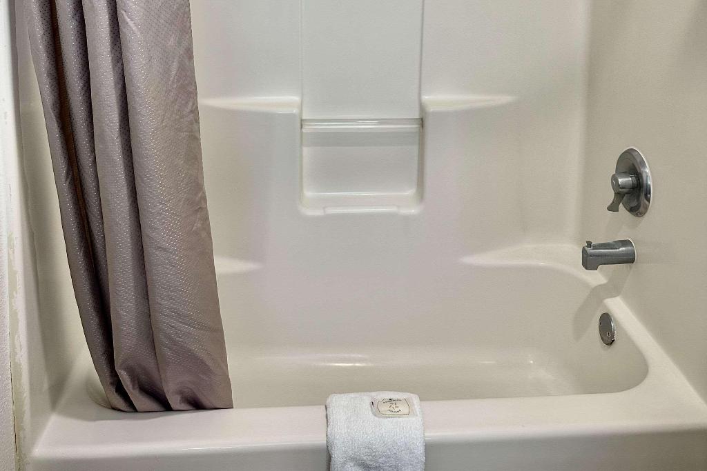 Quality Inn & Suites Junction