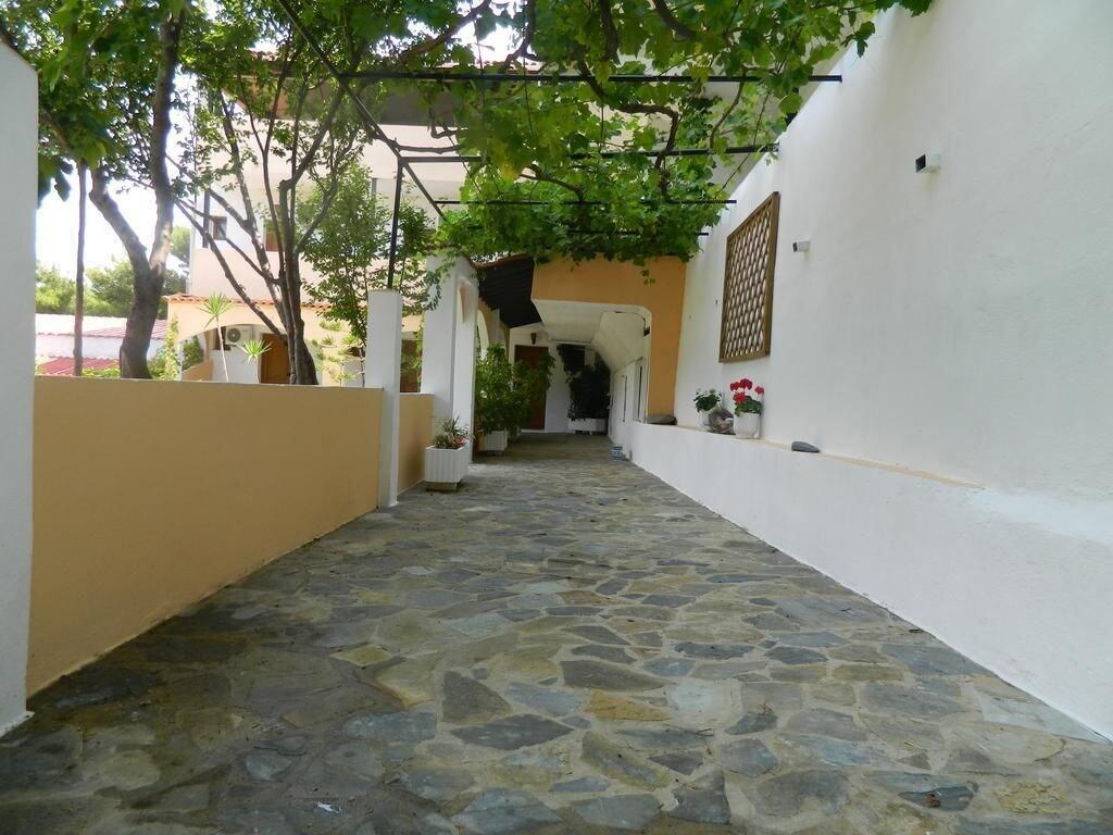 Asteri Studio's