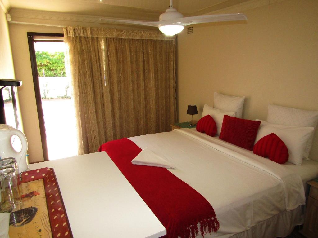 Yolonwabo Bed And Breakfast