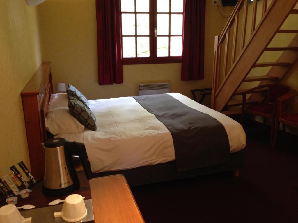 Logis Hotel Le Moulin De La Coudre